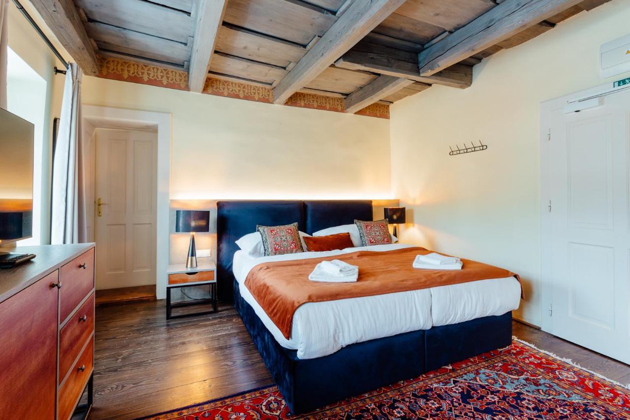 Hotel Glaus Banska Stiavnica Exterior photo